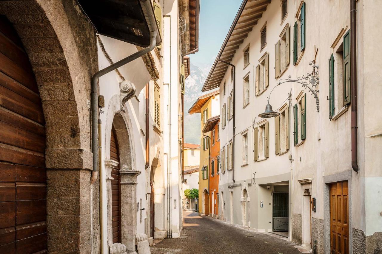 Casa Dei Maestri Luxury Apartments Arco Exterior foto